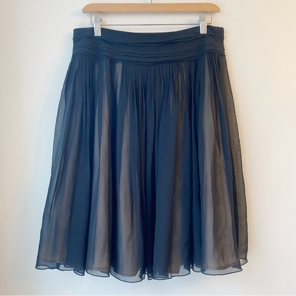 Banana Republic Silk Chiffon Skirt - Picture 2 of 9